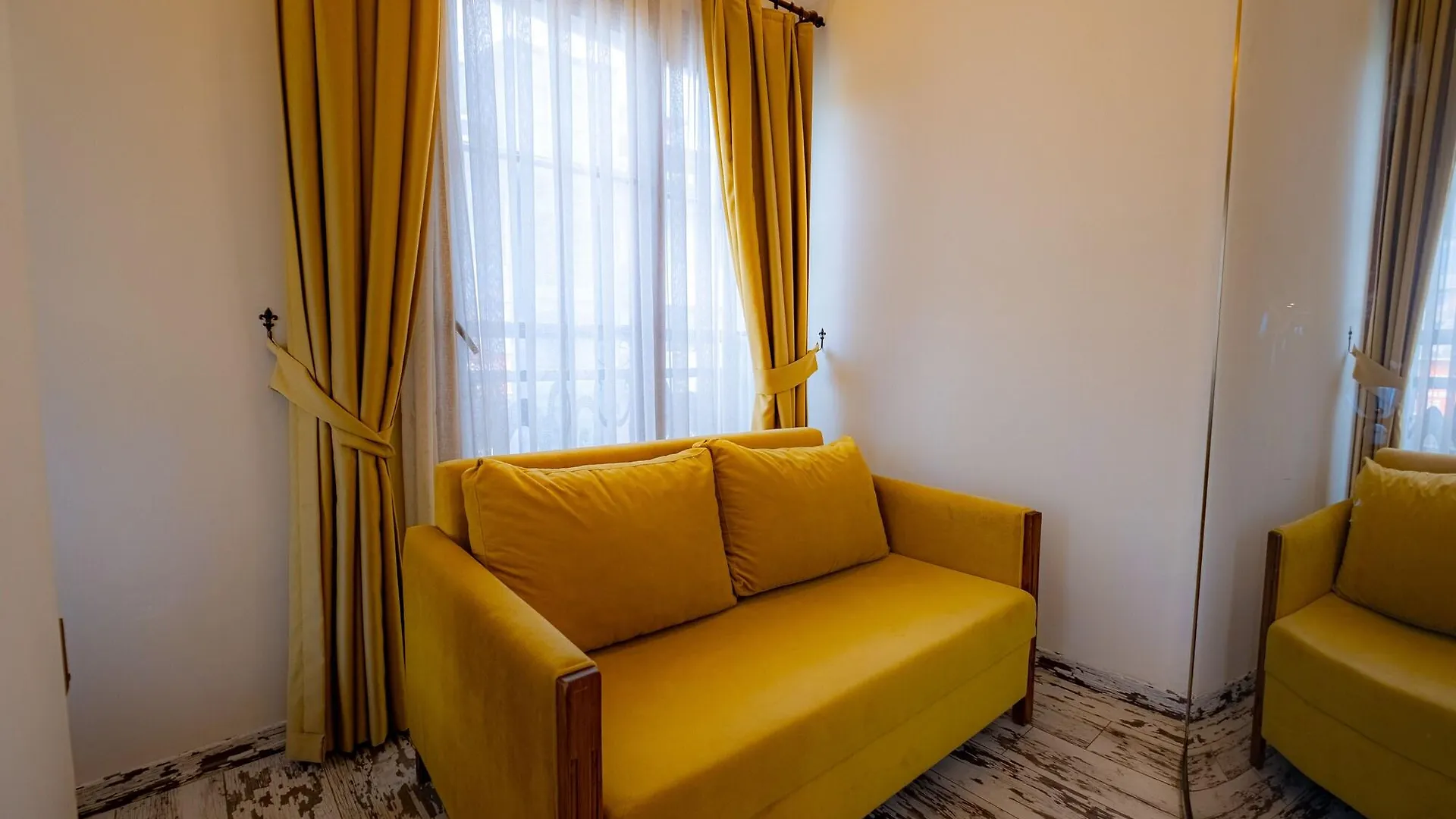 Reis Royal Hotel Fethiye 3*,